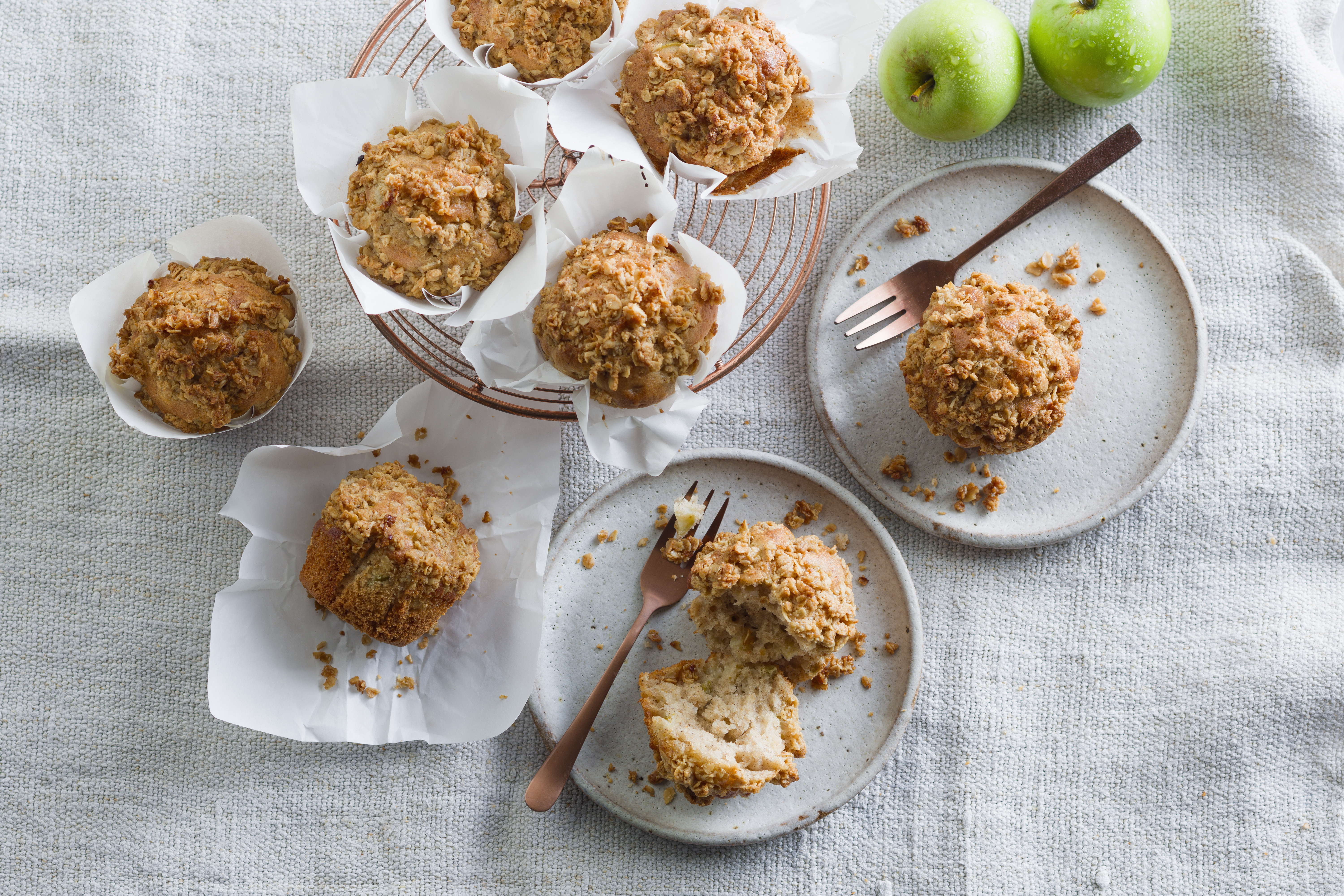 Apple Crumble Muffins