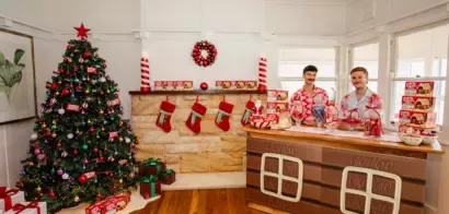 KitKat Aussie themed Christmas Cabin